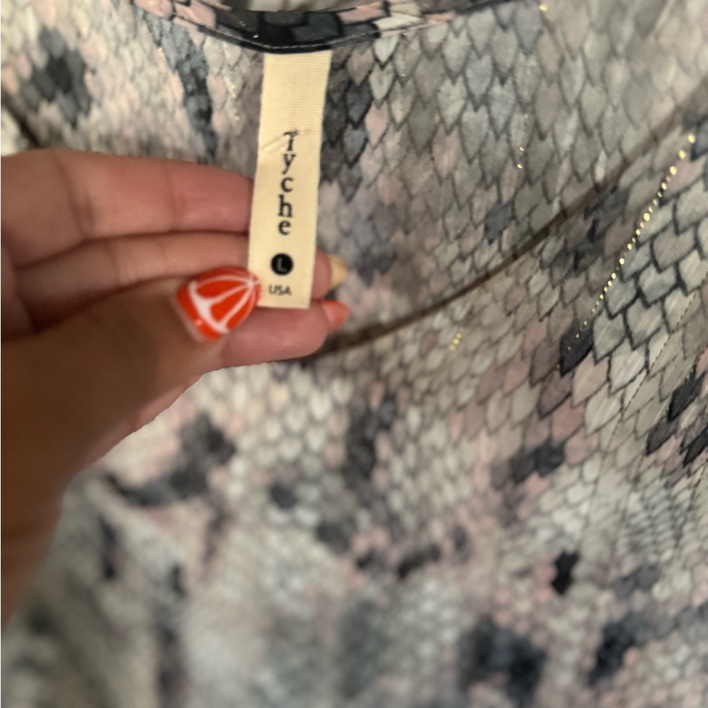 NWOT Tyche Python Print Gray and Black Relaxed Ru… - image 2